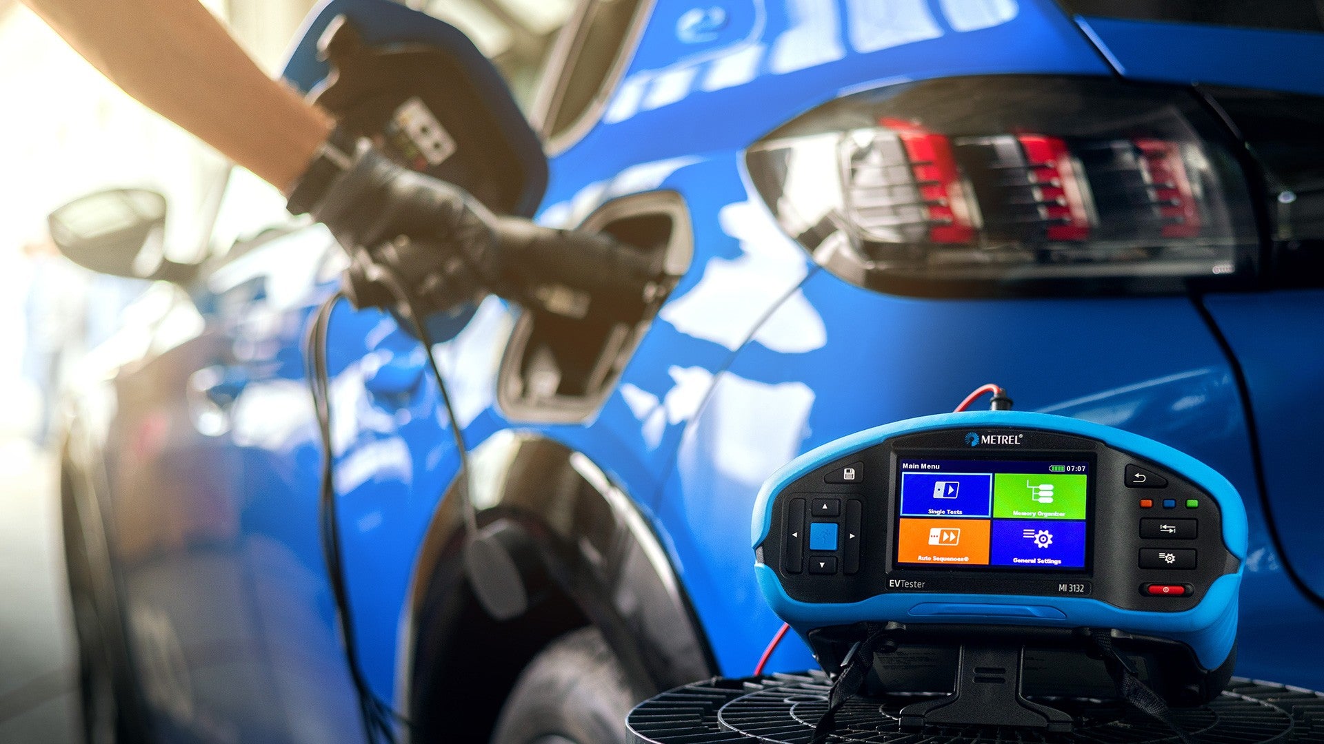 Metrel MI 3132 EV Tester Prüfgerät für elektrische Fahrzeuge - VolTech GmbH