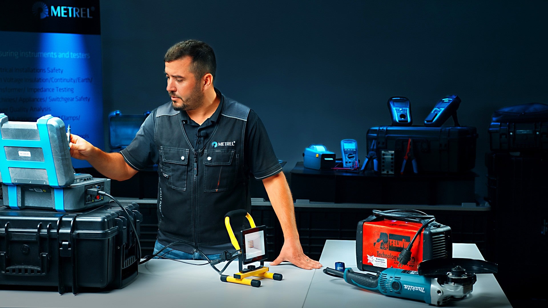 Metrel MI 3360 Gerätetester OmegaGT XA - CH - VolTech GmbH