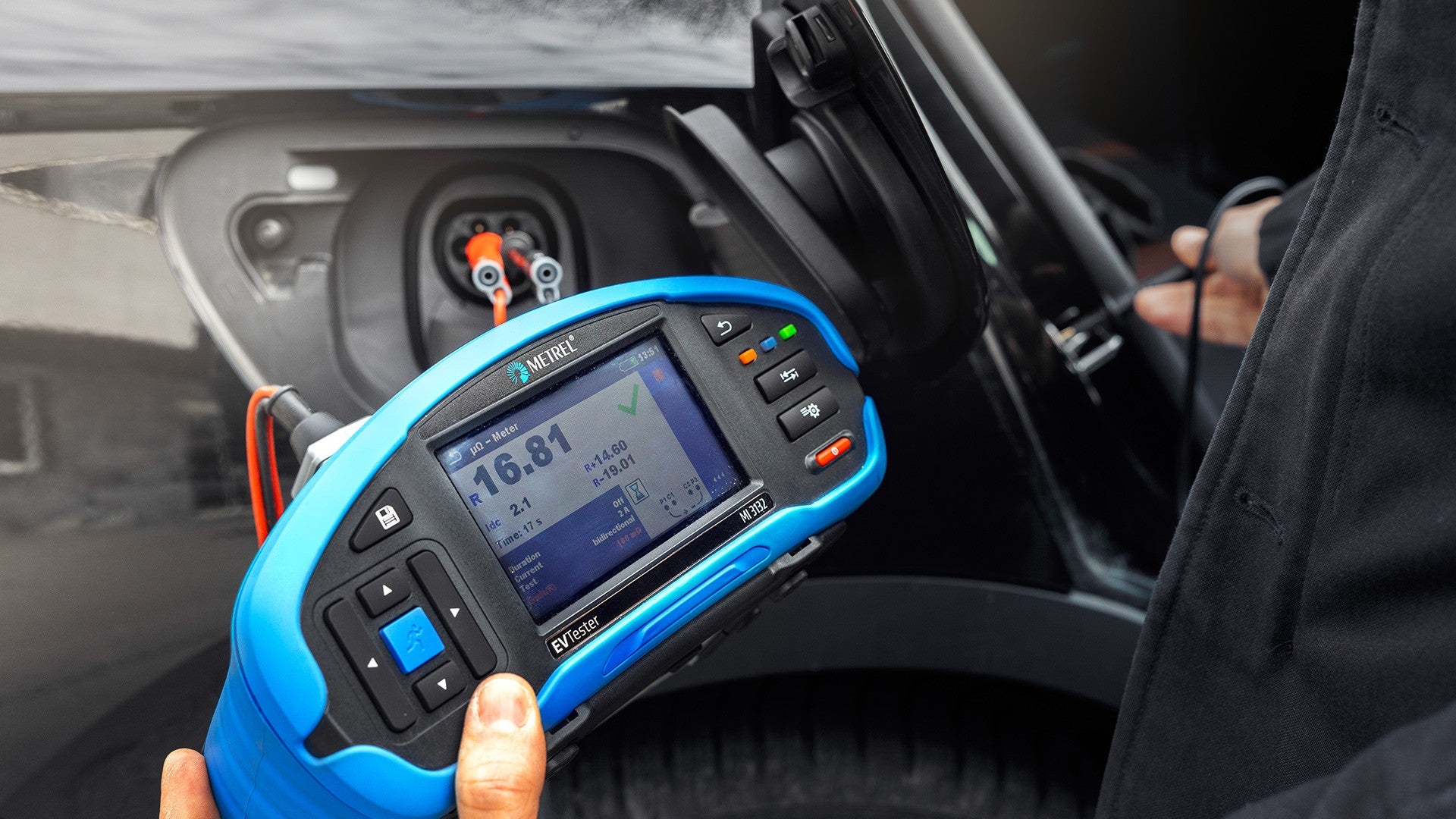 Metrel MI 3132 EV Tester Prüfgerät für elektrische Fahrzeuge - VolTech GmbH
