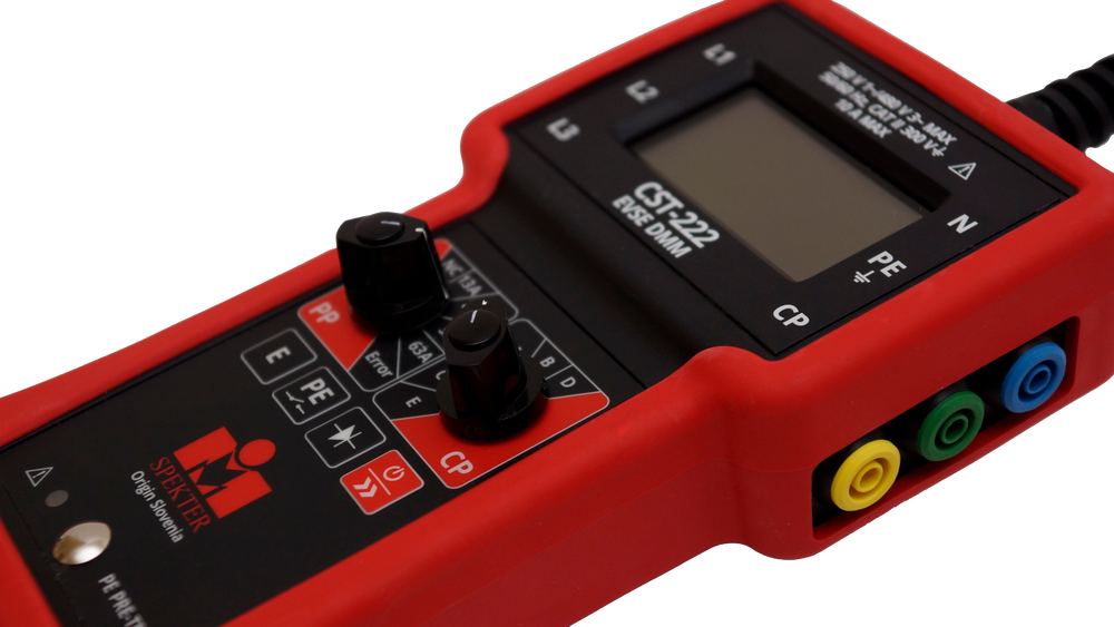 CST-222 – Wallboxtester und Messadapter für E-Ladesäulen - VolTech GmbH