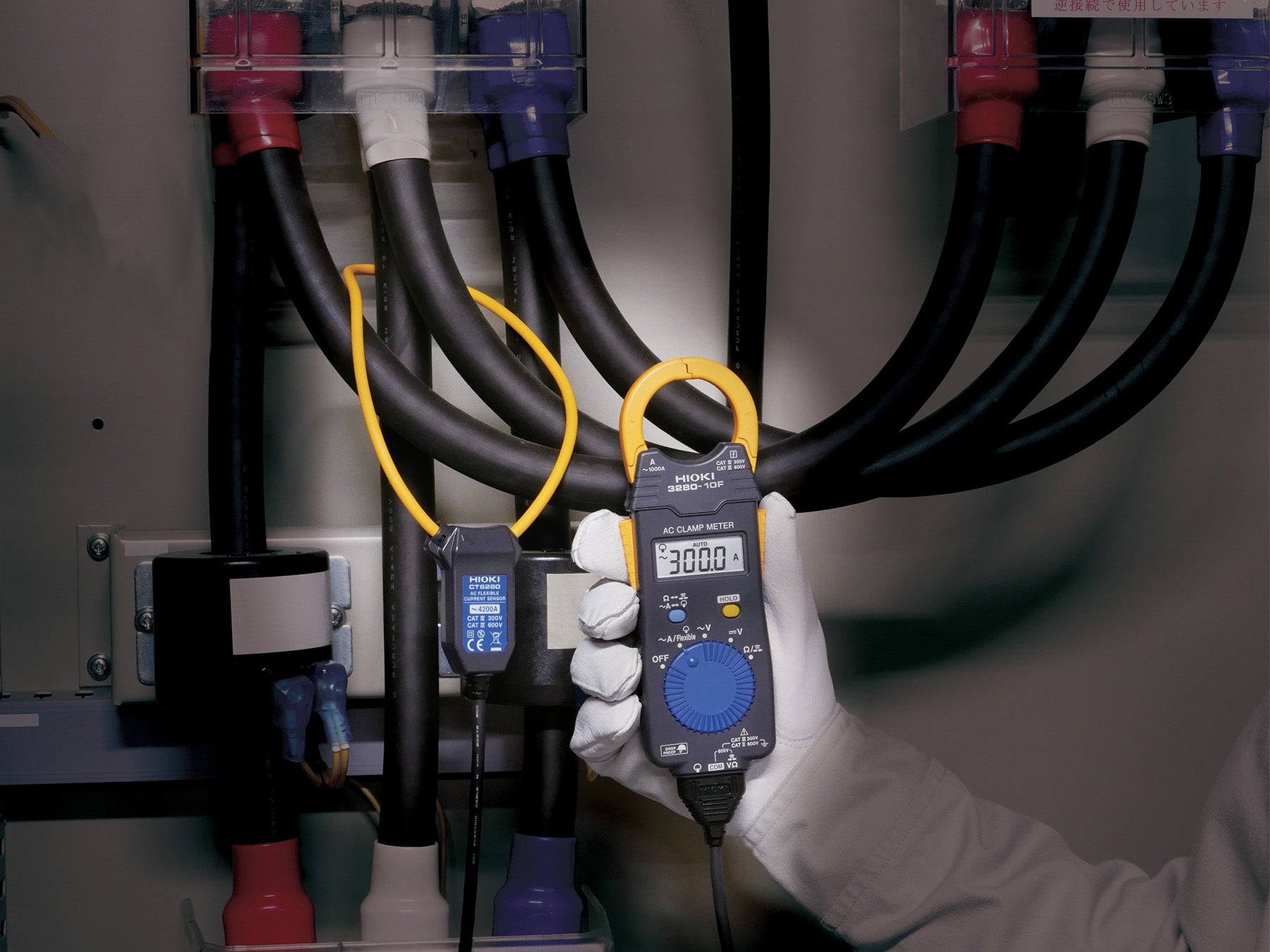 Hioki - 3280-10F - AC-Zangenmessgerät - VolTech GmbH