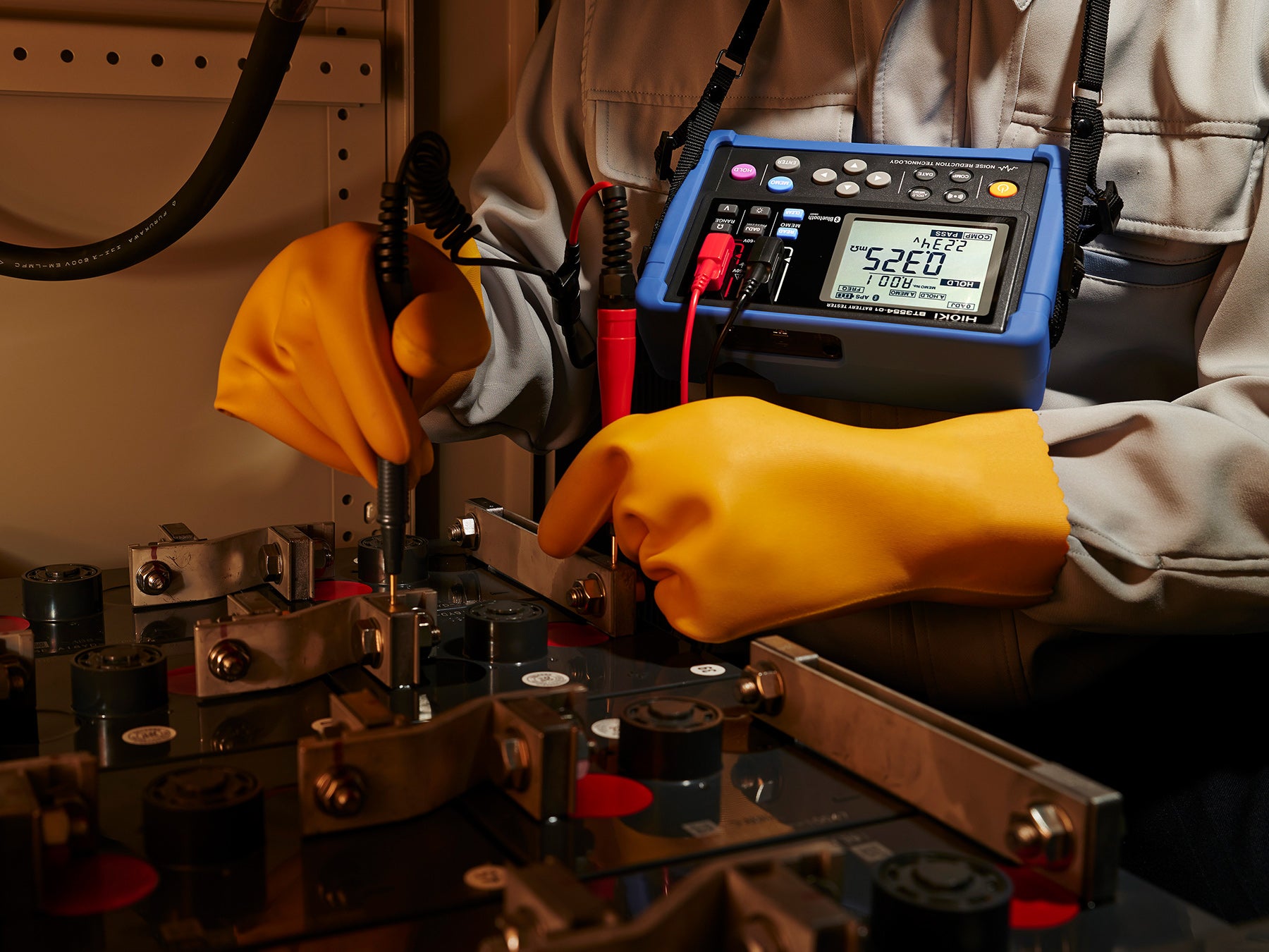 Hioki - BT3554-91 - Tragbarer Batterietester, 9465-10 Prüfkabel und Z3210 - VolTech GmbH