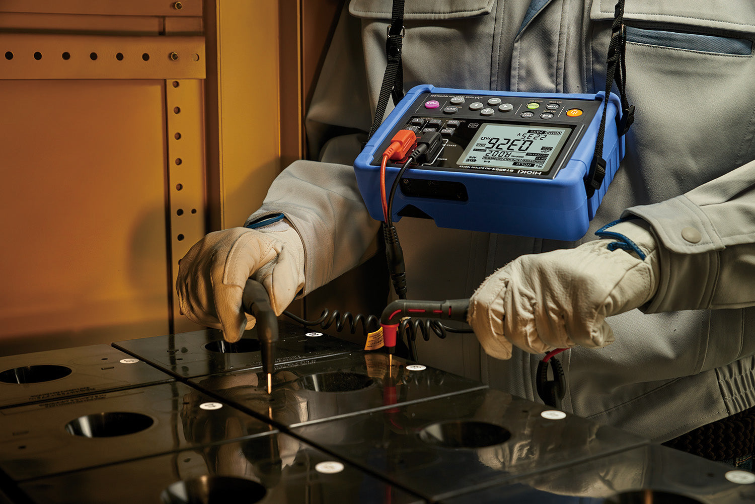 Hioki - BT3554-52 - Tragbarer Batterietester, L2020 Prüfkabel mit abgewinkelter Spitze - VolTech GmbH