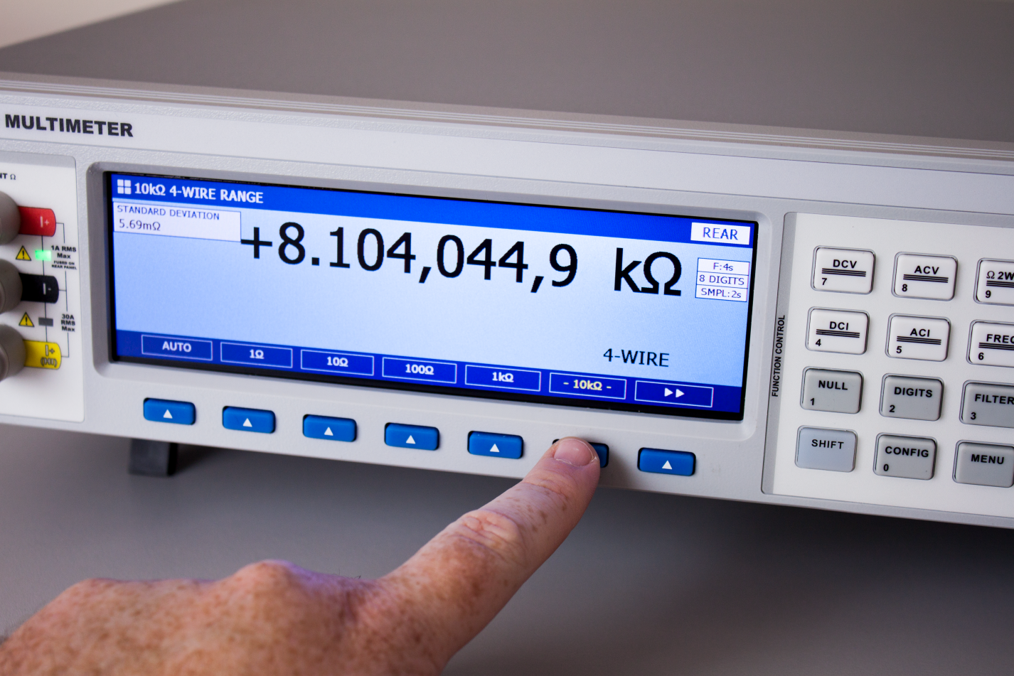 Transmille Tischmultimeter 8109 - 9ppm 7½ Digit Multimeter - VolTech GmbH