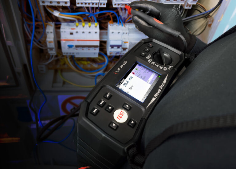 UNIKS NOVA Installationstester nach NIN/NIV - VolTech GmbH
