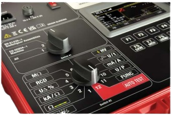 Uniks Quadro Test Schaltanlagen- und Maschinentester - VolTech GmbH